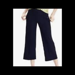 SALE! Banana Republic Black Wide Leg Capris